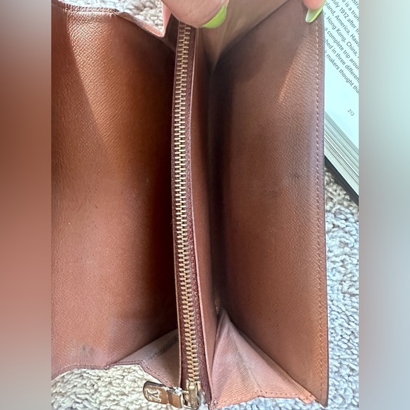 Authentic Louis Vuitton Monogram Portefeuille Sarah Long Wallet - Picture 11 of 16